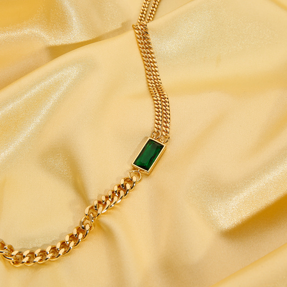 Groene stenen ketting