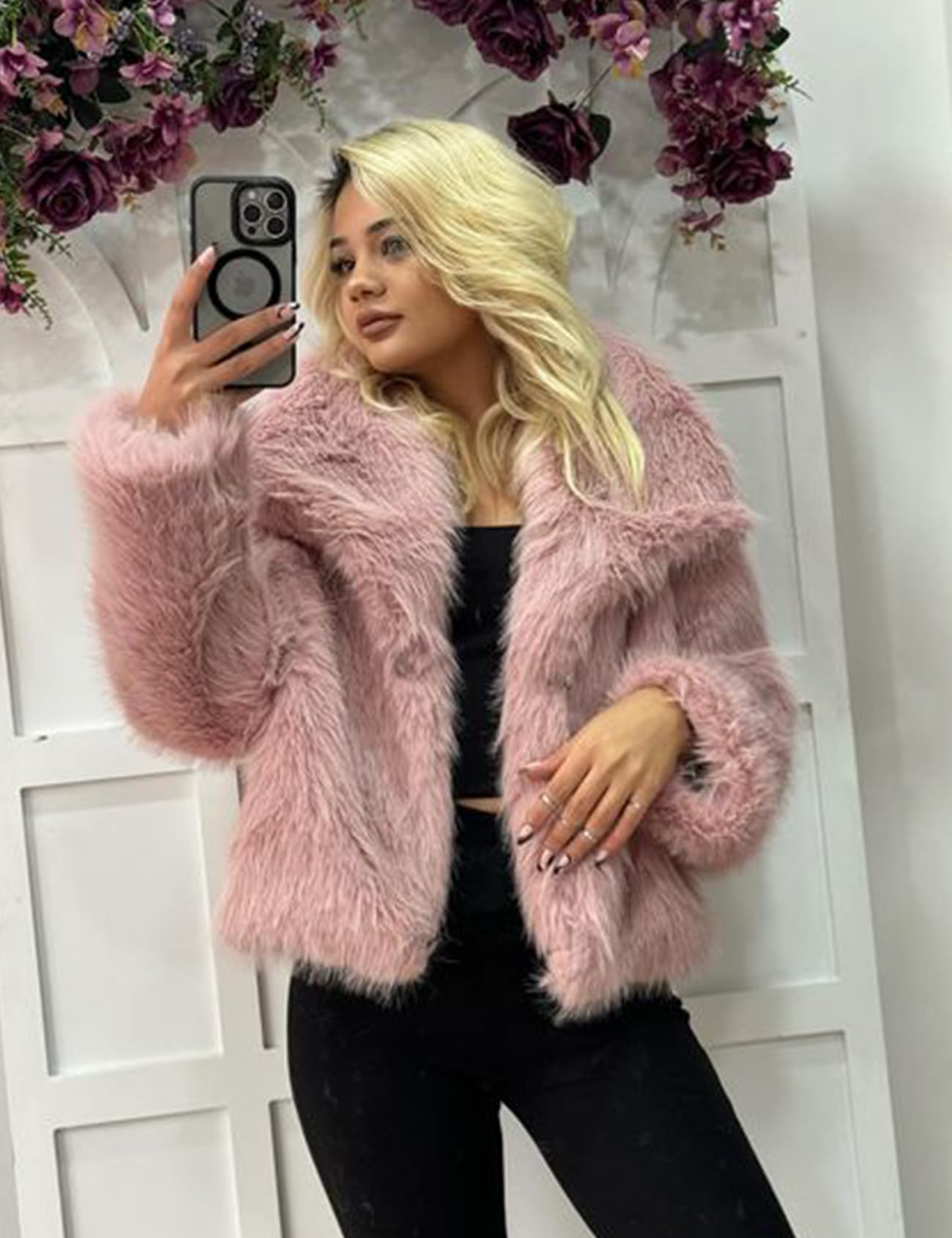 Flygo Women's Faux Fur Coat Fluffy Faux Fur Jacket Long Sleeve Lapel Furry Winter Jackets Shaggy Parka Short Coat